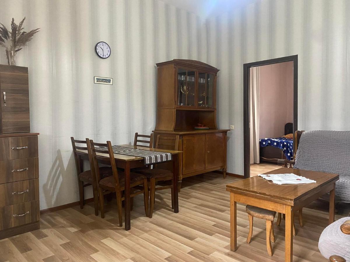 Guesthouse Venera メスティア エクステリア 写真