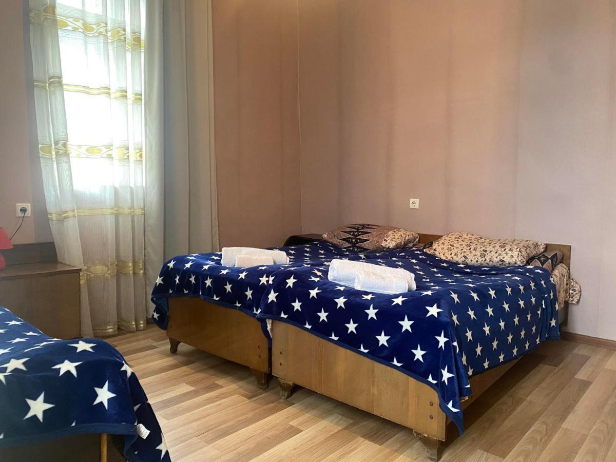 Guesthouse Venera メスティア エクステリア 写真