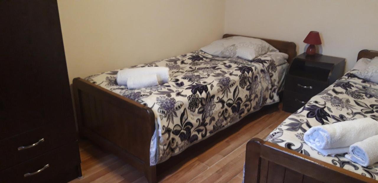 Guesthouse Venera メスティア エクステリア 写真